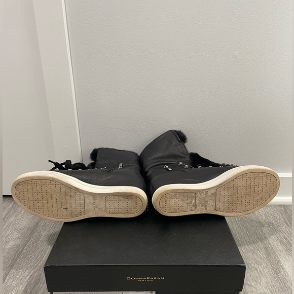 Donna Karen wedged fur lined winter boots - Picture 3 of 11